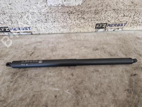 tailgate-lift-support-vw-passat-b8-variant-3g5-cb5-2014-32435991 main image