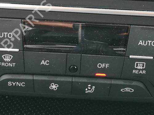 Used Climate control Climate control 38046886 38046886