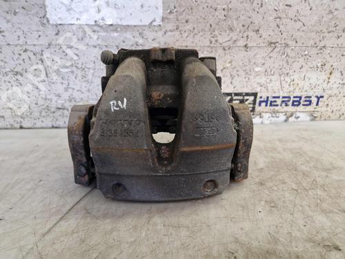 Used Right front brake caliper VOLVO V60 II (225) D3 (150 hp) 26531707