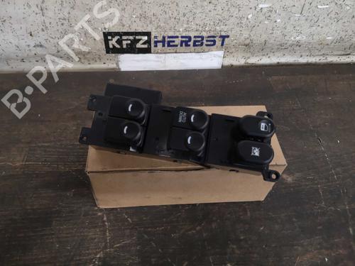 Used Switch HYUNDAI i30 (FD) 1.4 (105 hp) 22279506