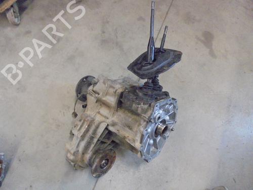 Used Transfer box MAZDA BT-50 Pickup (CD, UN) 2.5 MRZ-CD 4x4 (UNY0W3) (143 hp) 28308285