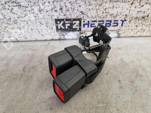 Used Rear left seatbelt SKODA OCTAVIA IV Combi (NX5, PV5) 2.0 TDi (150 hp) 29527680