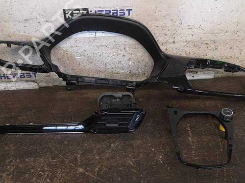 BP13064828O1 main image