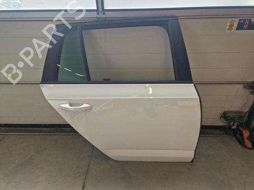 Dør høyre bak SKODA OCTAVIA III Combi (5E5, 5E6) 2.0 TDI RS (184 hp) 32134109