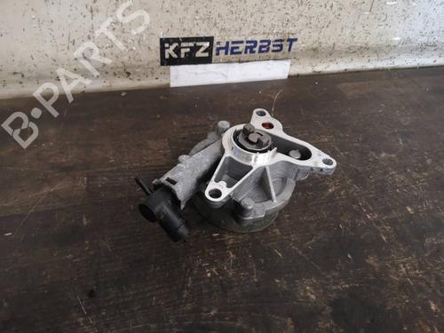 Used Vacuum pump OPEL VIVARO B Van (X82) 1.6 CDTI (05) (125 hp) 13443562