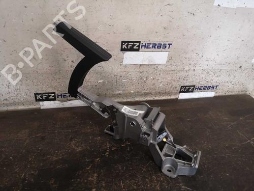 Used Hand brake PEUGEOT 308 II (LB_, LP_, LW_, LH_, L3_) 1.6 HDi 100 (99 hp) 13065725