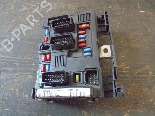 Used Fuse box CITROËN BERLINGO Platform/Chassis (B9) 1.6 HDi 90 16V (90 hp) 20496247