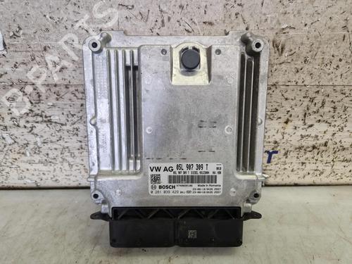 Used Engine control unit (ECU) VW TOURAN (5T1) 2.0 TDI (150 hp) 29446945