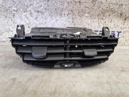 Air vent PEUGEOT 208 I (CA_, CC_) 1.2 PureTech 82 | BP26201737I21 