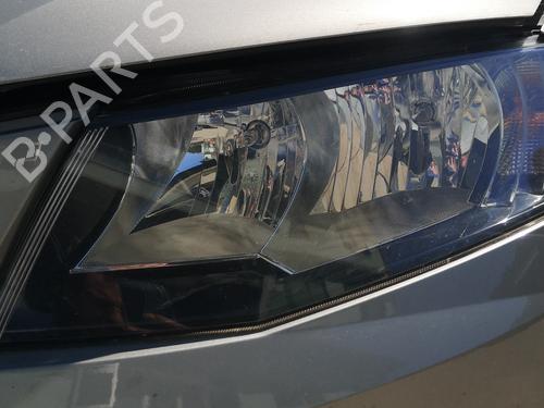 Used Left headlight Left headlight SKODA OCTAVIA III Combi (5E5, 5E6) 1.6 TDI (105 hp) 33819366 33819366