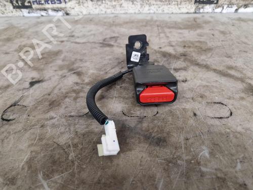 Venstre bagtil seleforstrammer Venstre bagtil seleforstrammer HYUNDAI i20 II (GB, IB) 1.2 (84 hp) 39688578 39688578