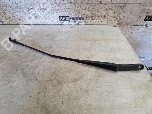 Used Front windshield wiper arm AUDI A6 C7 Avant (4G5, 4GD) 2.0 TDI (177 hp) 28837145