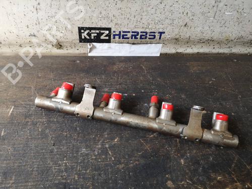 Rail D'Injecteurs AUDI A5 (8T3) S5 quattro (354 hp) 13438088
