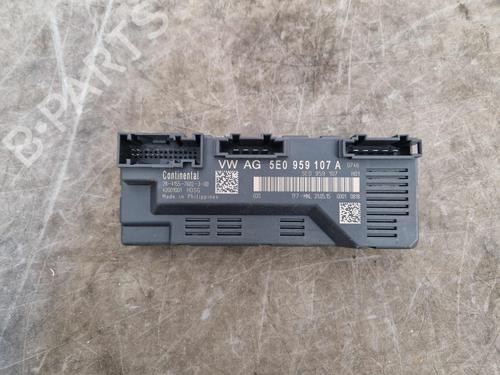 Used Control unit Control unit SKODA OCTAVIA III Combi (5E5, 5E6) 1.6 TDI 4x4 (110 hp) 36297733 36297733