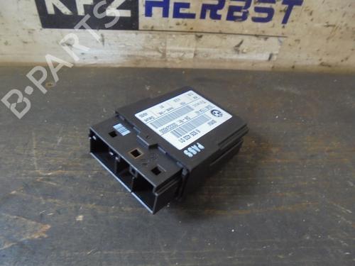 Used Control unit BMW 3 (E90) 318 i (129 hp) 12868881