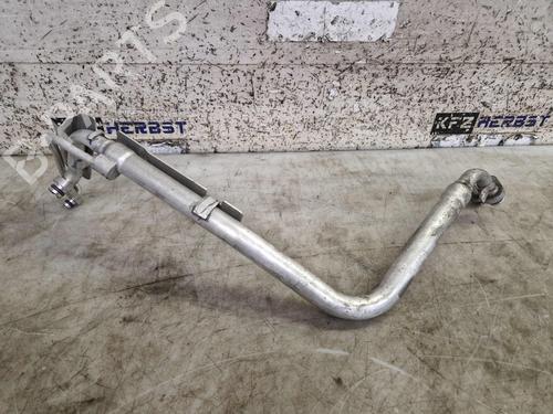 Tuyau de climatisation SKODA OCTAVIA IV Combi (NX5, PV5) 2.0 TDi (150 hp) 32338276