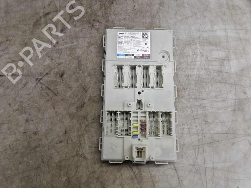 Used Fuse box Fuse box BMW 7 (G11, G12) 740 e, Le (326 hp) 29745255 29745255
