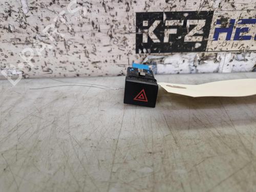 warning-switch-vw-transporter-t6-platformchassis-sfd-sfe-sfl-sfz-sjd-sj-2015-2016-2017-2018-2019-2020-2021-2022-2023-2024-31823746 main image