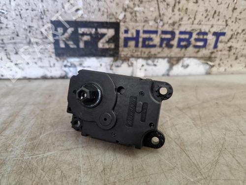 Elektronisk modul NISSAN QASHQAI II SUV (J11, J11_) 1.5 dCi (110 hp) 25795197