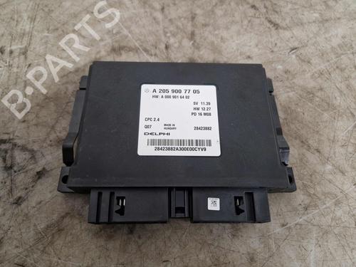 Used Control unit Control unit MERCEDES-BENZ C-CLASS (W205) C 180 BlueTEC / d (205.036) (116 hp) 33736771 33736771