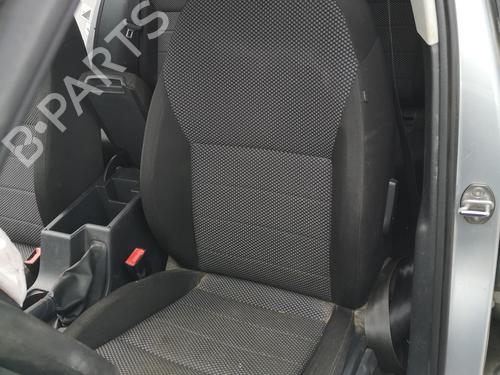 Sedile anteriore sinistro Sedile anteriore sinistro SKODA OCTAVIA III Combi (5E5, 5E6) 1.6 TDI (105 hp) 35942544 35942544