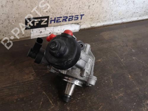Used Injection pump VW TOURAN (5T1) 1.6 TDI (115 hp) 13437426