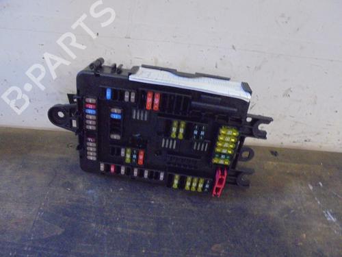 Used Fuse box BMW 3 Touring (F31) 318 d xDrive (143 hp) 12885221