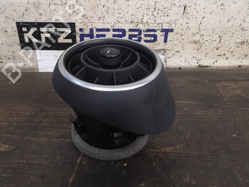 Used Air vent AUDI A1 (8X1, 8XK) 1.4 TDI (90 hp) 19946142