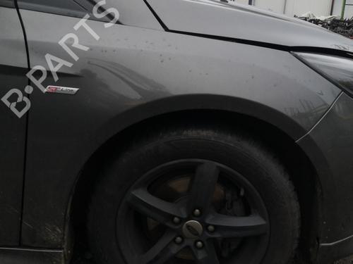 Used Right front fenders FORD FOCUS III 1.0 EcoBoost (125 hp) 31017055