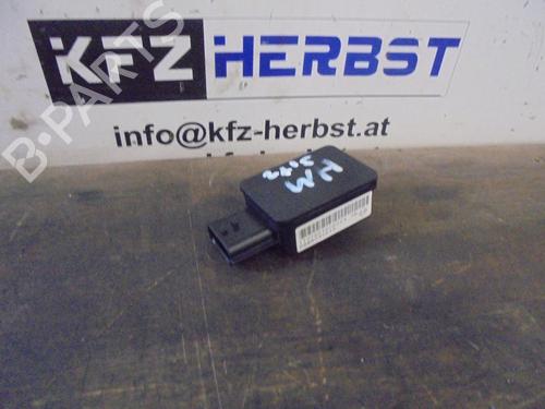 Used Electronic sensor RENAULT SCÉNIC III (JZ0/1_) 1.5 dCi (110 hp) 12885049