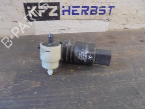 Pompe de lave-glace MERCEDES-BENZ C-CLASS T-Model (S204) C 200 CDI (204.201) (136 hp) 13068451