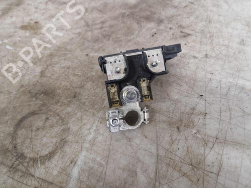Fuse box DACIA SANDERO III 1.0 TCe 90 | BP32203077E1