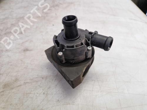 Used Auxiliary water pump VW GOLF VII (5G1, BQ1, BE1, BE2) 1.2 TSI (105 hp) 27350128