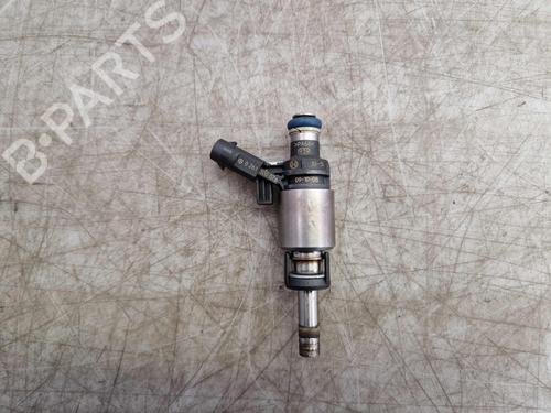 Used Injector AUDI A4 B8 (8K2) 2.0 TFSI (211 hp) 25049391