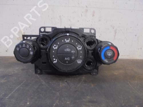 Used Climate control FORD FIESTA VI (CB1, CCN) 1.25 (82 hp) 12865821