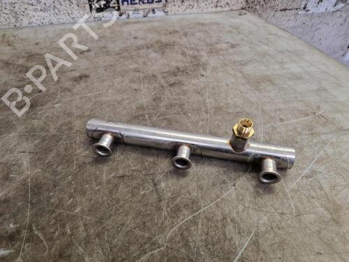 Used Injection rail Injection rail AUDI A6 C7 Avant (4G5, 4GD) 2.8 FSI quattro (204 hp) 33324093 33324093