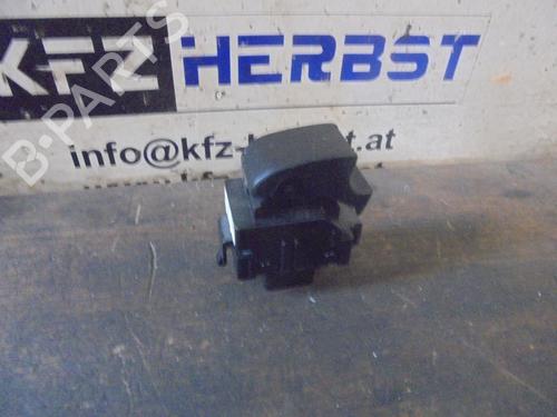 Used Switch TOYOTA COROLLA Verso (ZER_, ZZE12_, R1_) 2.2 D-4D (AUR10_, AUR10R) (136 hp) 12885820