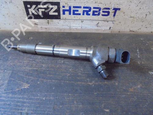 Injector VW TOURAN (5T1) 1.6 TDI (110 hp) 13434286