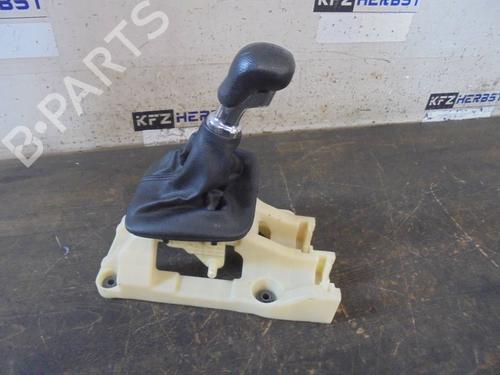 Used Gear lever KIA CEE'D (JD) 1.4 CVVT (100 hp) 12873623