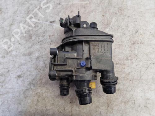 Thermostatgehäuse für OPEL CORSA F (P2JO) 1.2 (68) (101 hp) 28362486
