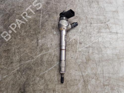 Used Injector Injector VW TOURAN (5T1) 2.0 TDI (150 hp) 33237072 33237072