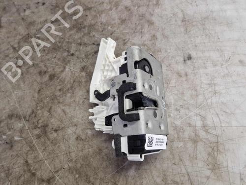 Used Front left lock Front left lock TESLA MODEL Y (5YJY) Long Range All-wheel Drive (514 hp) 33819325 33819325