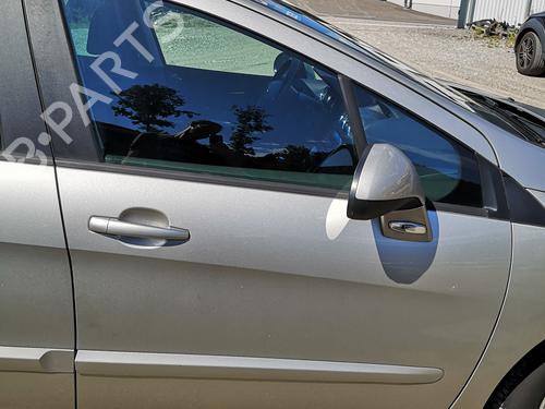 Used Right front door Right front door 37659599 37659599