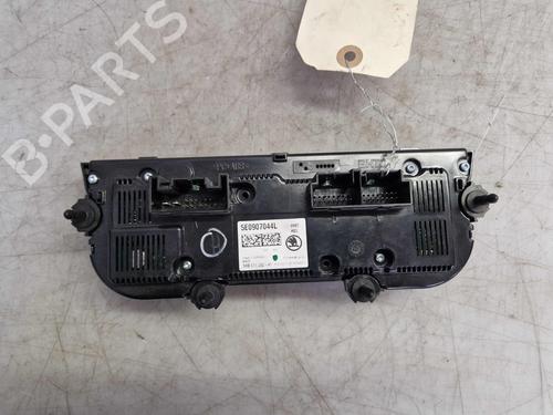 AC Styreenhet / Manøvreringsenhet SKODA OCTAVIA III Combi (5E5, 5E6) 1.2 TSI | BP29933086I5