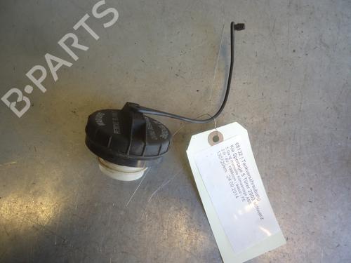 Used Fuel cap KIA SPORTAGE SUV (K00) 2.0 4WD (118 hp) 13066192