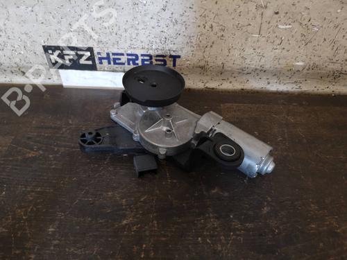 Used Rear wiper motor BMW 5 Touring (F11) 520 d (190 hp) 12894141