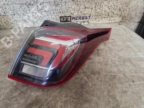 Højre baglygte OPEL CROSSLAND X / CROSSLAND (P17, P2QO) 1.2 (75) (110 hp) 32863015