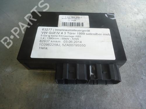Computer VW GOLF IV (1J1) 1.4 16V (75 hp) 13431954