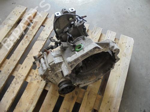 Used Gearbox VW GOLF IV (1J1) 1.4 16V (75 hp) 12867573