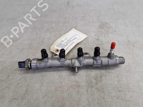 Rampa inyectora PEUGEOT 308 III (FB_, FH_, FP_, F3_, FM_) BlueHDi 130 (FBYHZL, FBYHZT) (131 hp) 28494678